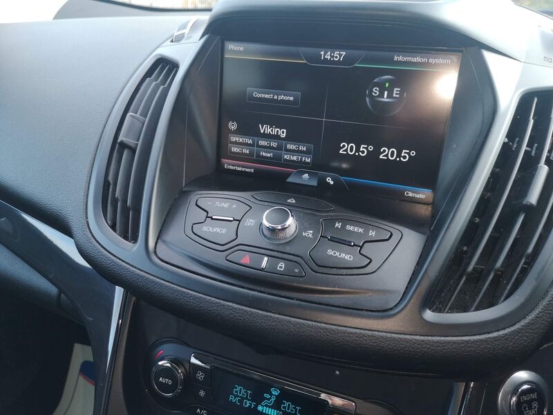 FORD KUGA