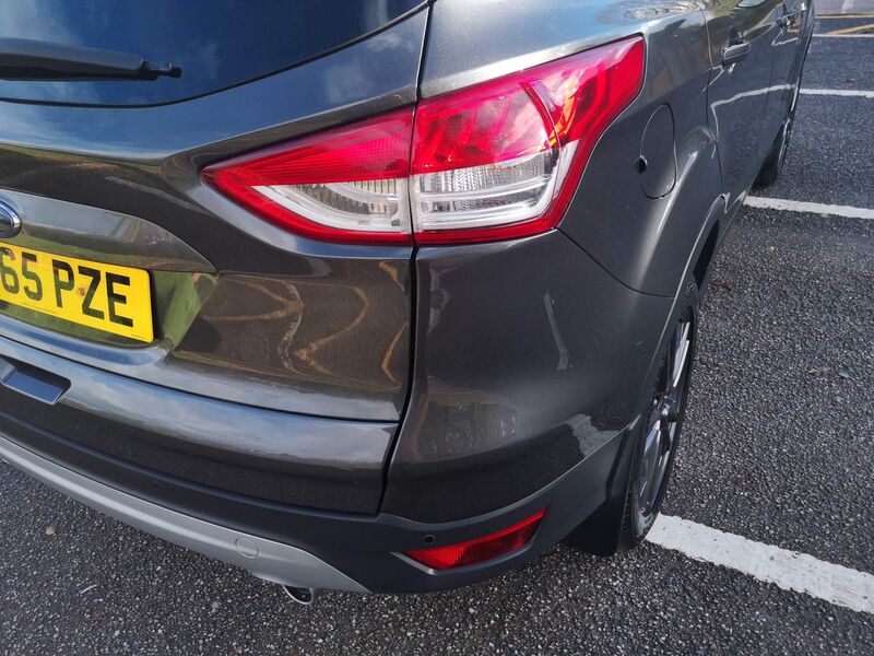 FORD KUGA