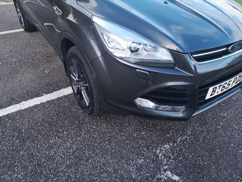 FORD KUGA