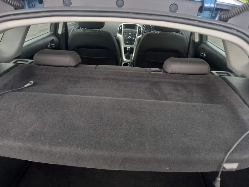 VAUXHALL ASTRA