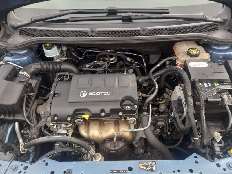 VAUXHALL ASTRA