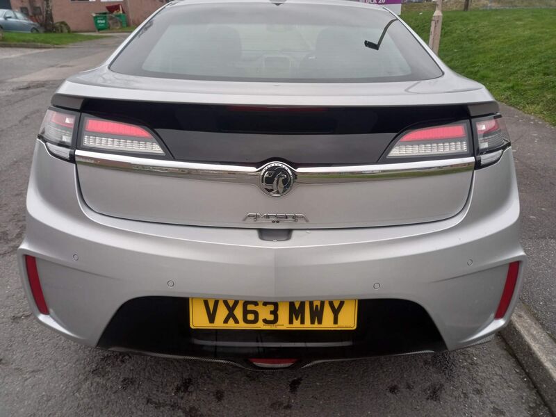 VAUXHALL AMPERA