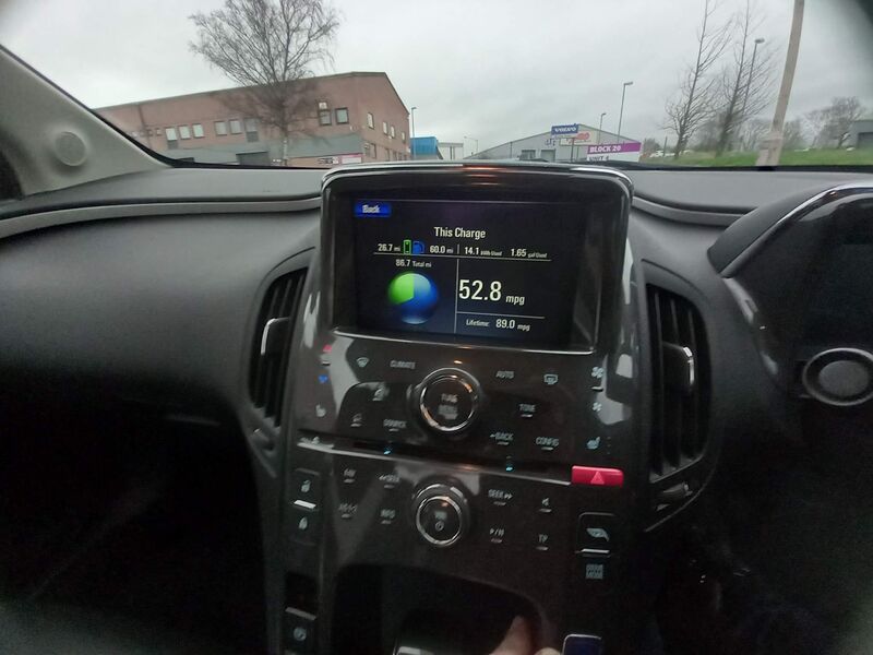 VAUXHALL AMPERA