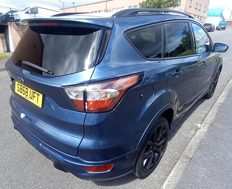 FORD KUGA