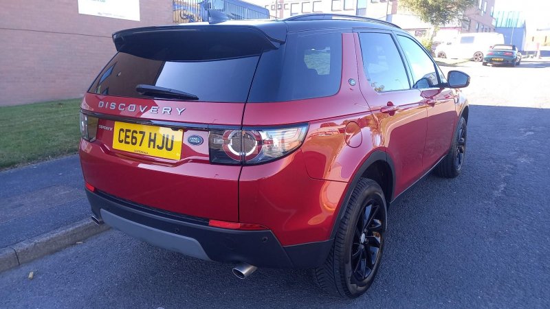 LAND ROVER DISCOVERY SPORT