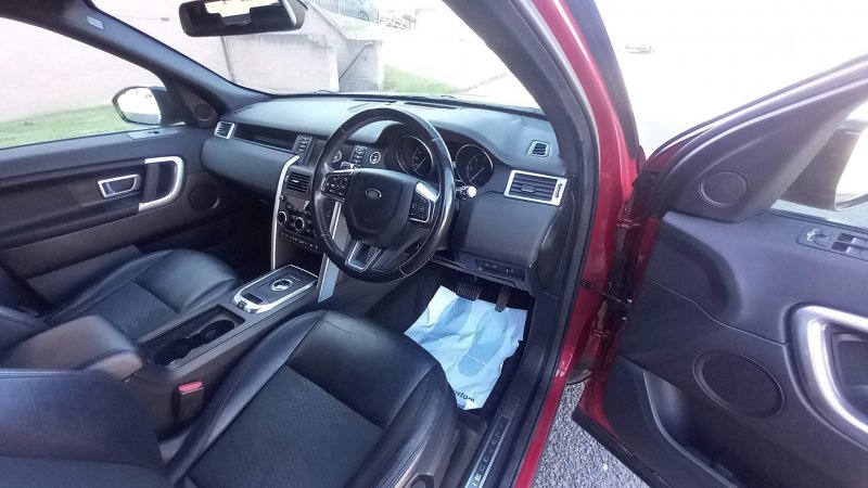 LAND ROVER DISCOVERY SPORT