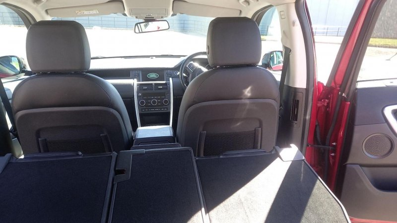 LAND ROVER DISCOVERY SPORT