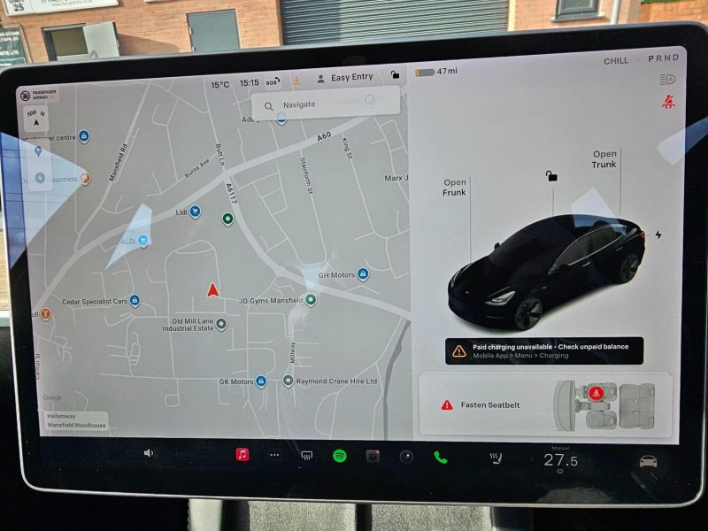 TESLA MODEL 3