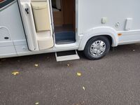 AUTO-TRAIL APACHE 700
