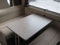AUTO-TRAIL APACHE 700