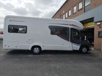 AUTO-TRAIL APACHE 700