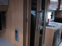 AUTO-TRAIL APACHE 700