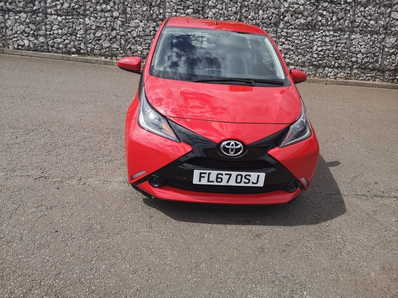 TOYOTA AYGO