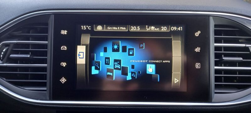 PEUGEOT 308