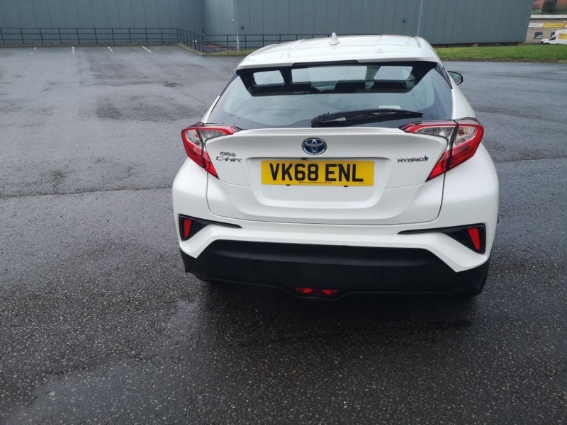 TOYOTA C-HR