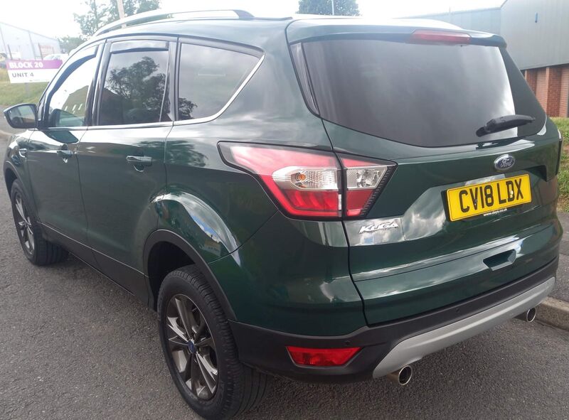 FORD KUGA