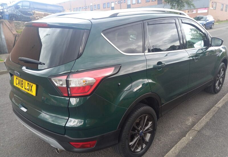 FORD KUGA