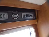 AUTO-TRAIL CHEROKEE