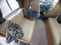 AUTO-TRAIL CHEROKEE