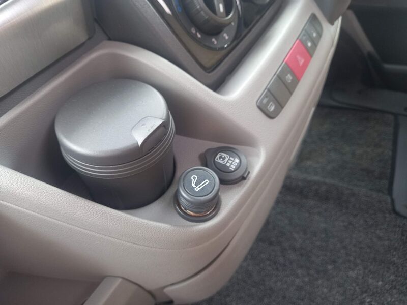 AUTO-TRAIL CHEROKEE
