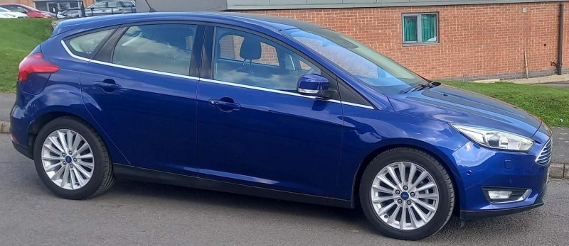 FORD FOCUS