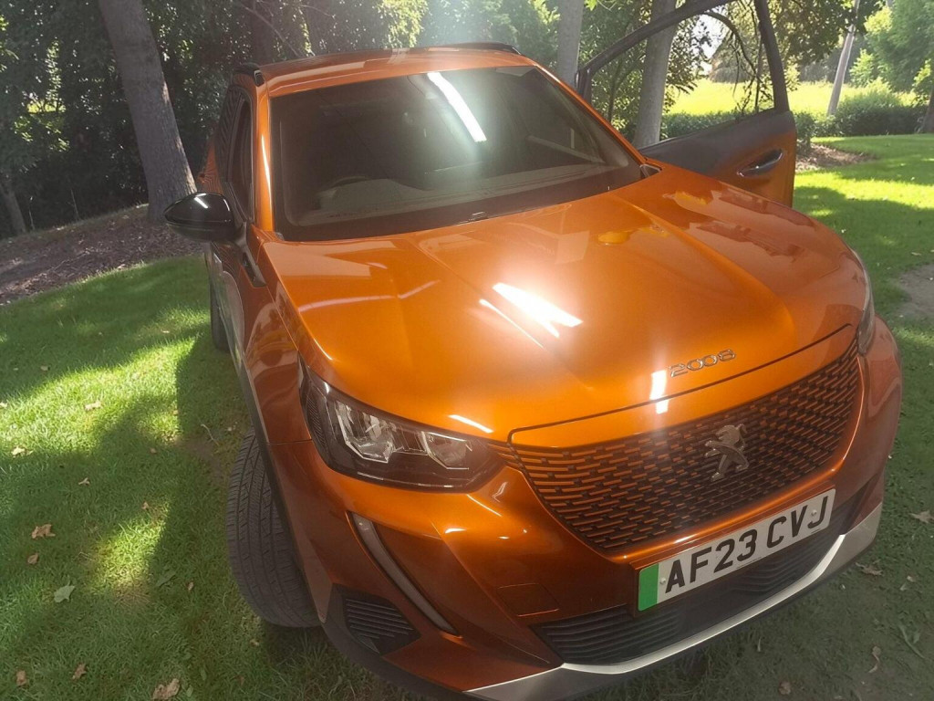 2023 Peugeot E-2008